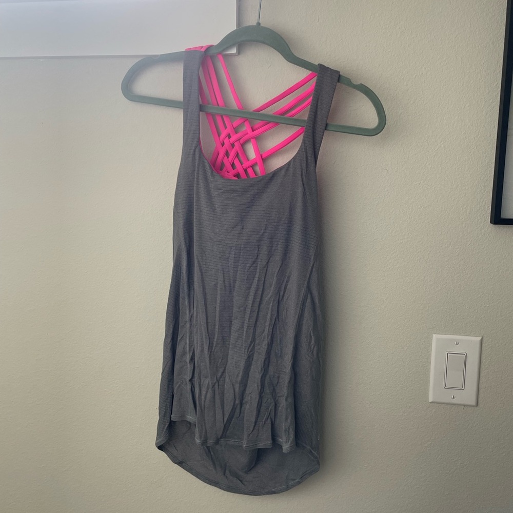 Lululemon tank